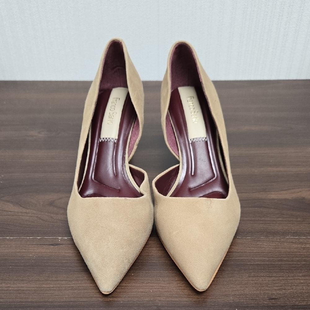 Franco Sarto Size 6 Beige Suede Slip On Tana Pumps